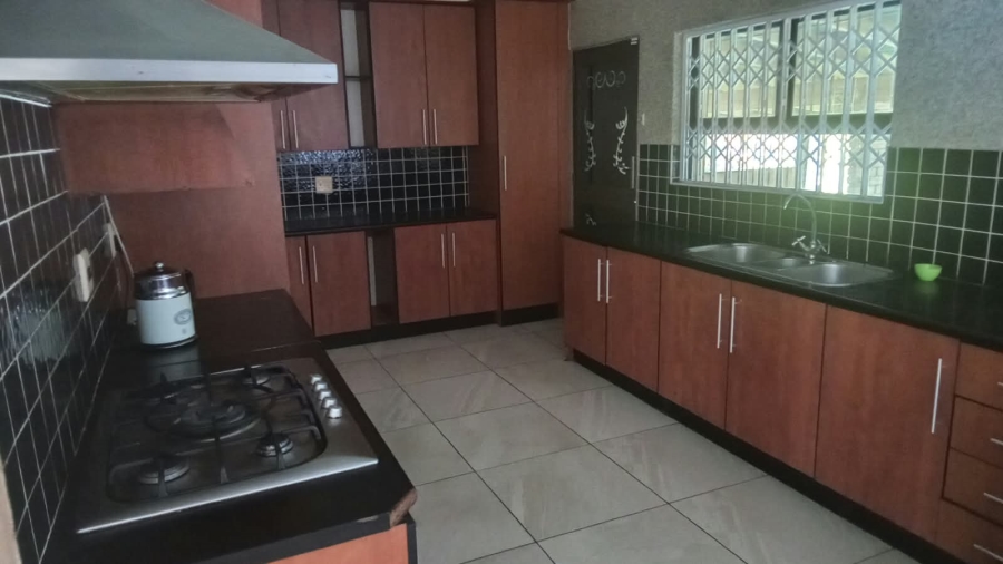 4 Bedroom Property for Sale in Amalinda Eastern Cape